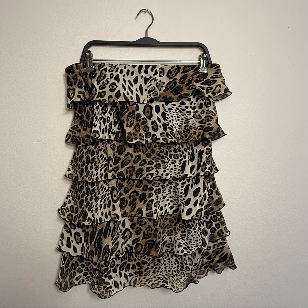 Leopard Ruffle Strapless Dress
